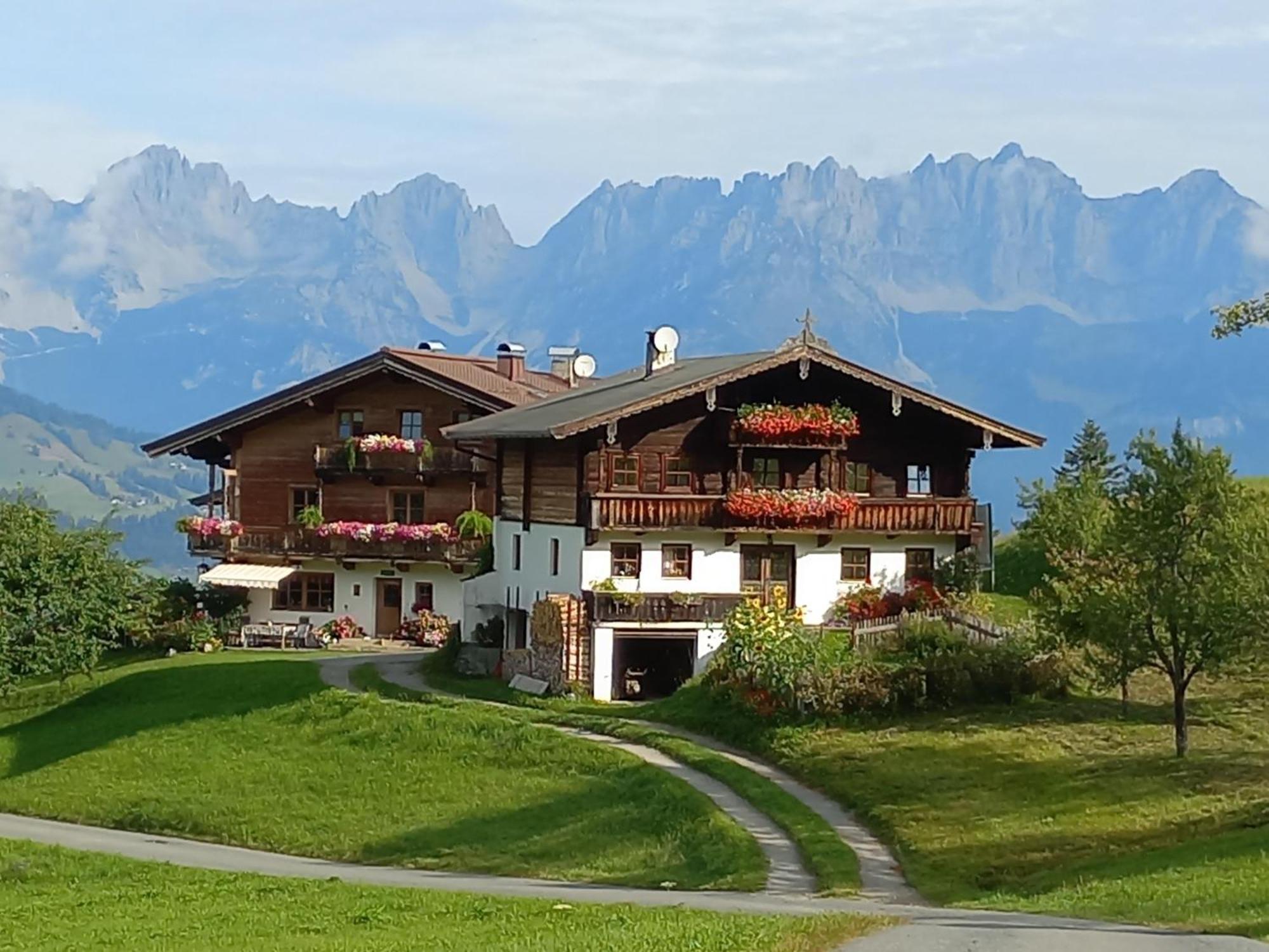Hahnenkammblick Villa Kitzbuhel Bagian luar foto